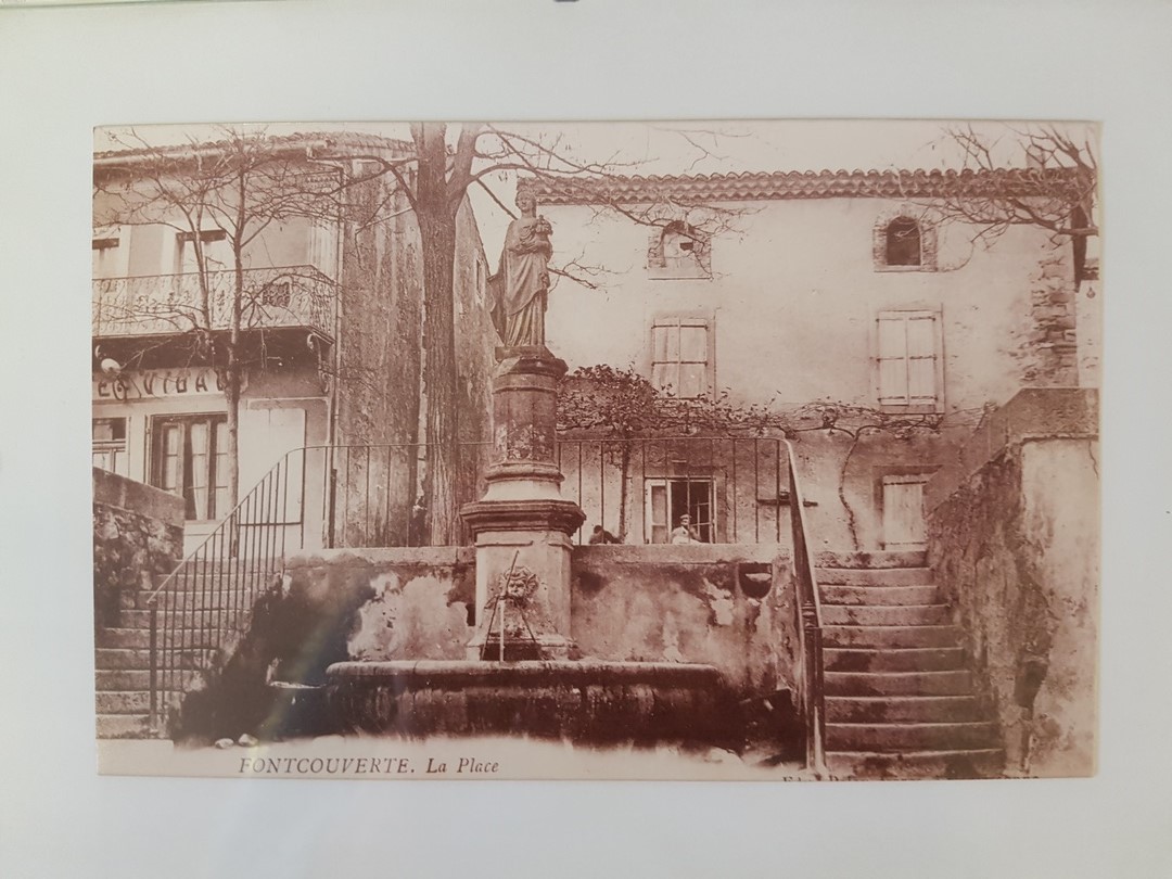 LA PLACE ANCIENNE (Copier)